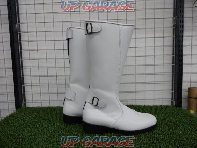 ◆Toyoko
Suicide boots
Genuine leather
White
Size 26.5-04