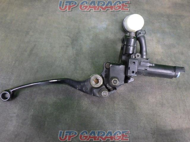 Nissin Nissin
Clutch master cylinder
Horizontal
Removed from GPZ900R (’00)-04
