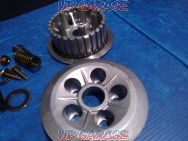 Wakeari
CBR1000RR (’04/SC57 early period)
Genuine
Clutch housing
Sorry for the unknown operation-04