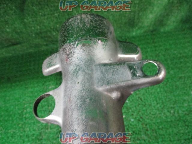 Manufacturer unknown plating
Front fork cover
Remove the magzam-02