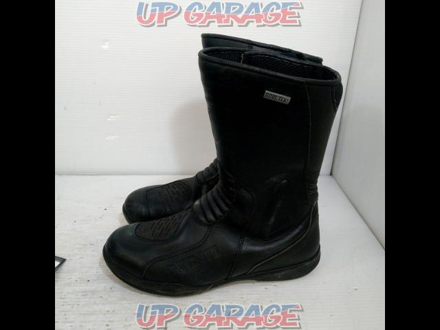  The price cut has closed !! 
Size:40/JP:25.5cm equivalent Ducati
Strada
Touring boots-03