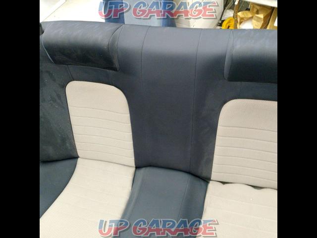  Price Cuts  NISSAN
ER34 / Skyline
Genuine rear seat-04