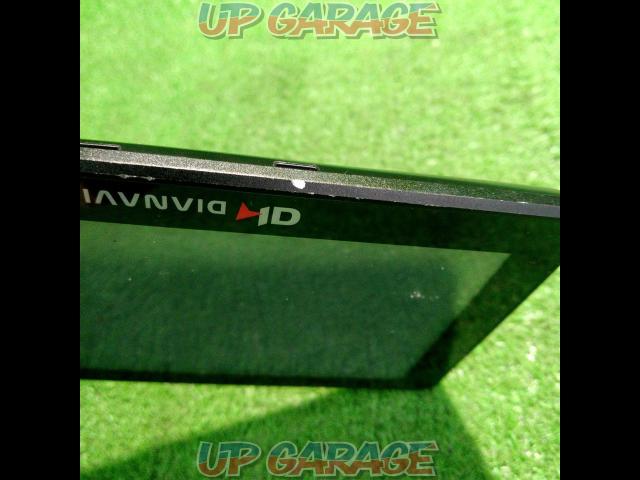 En Place
DAINAVI
DT-Y52
5-inch monitor
Portable Memory Navi with One Seg-07