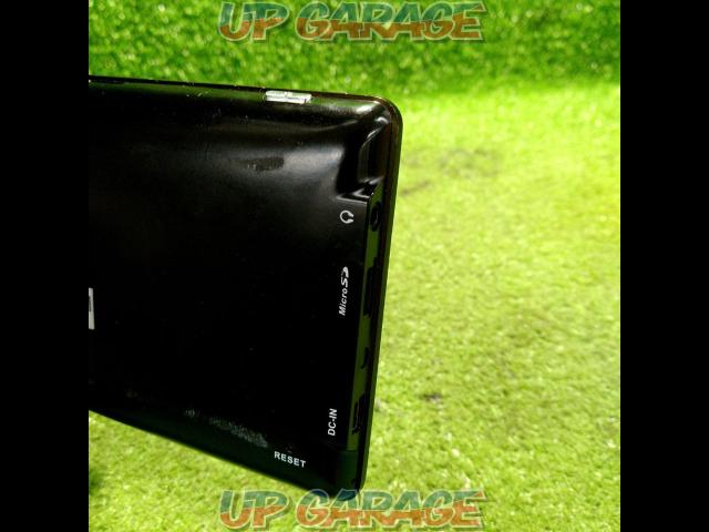 En Place
DAINAVI
DT-Y52
5-inch monitor
Portable Memory Navi with One Seg-08