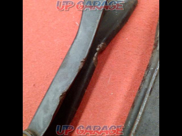 We have significantly reduced the price.
Nissan genuine traction rod-03