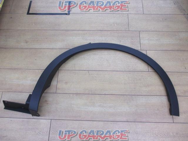  The price cut has closed !! 
TOYOTA
Crown Crossover/AZSH35
Genuine fender arch molding-06