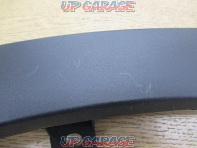  The price cut has closed !! 
TOYOTA
Crown Crossover/AZSH35
Genuine fender arch molding-07