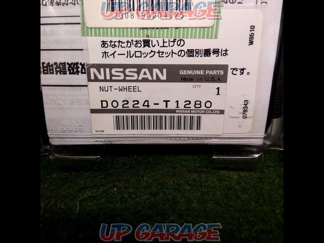 NISSAN ホイールロックセット-03