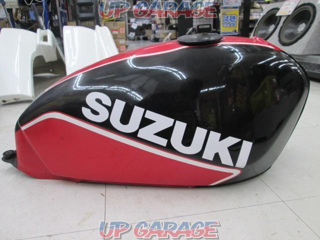 SUZUKI(スズキ) GSX400FS 純正タンク-03
