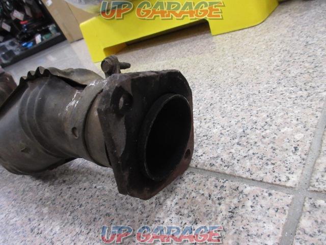 *Currently sold Nissan
Skyline ECR33 genuine front pipe-02