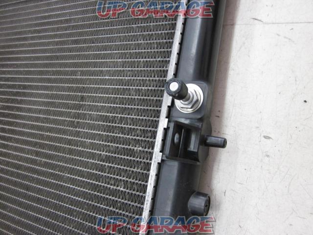 180SX
Genuine radiator
48-86457-02
