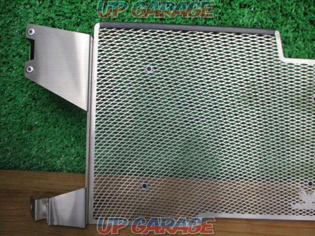 VORGUE Vogue
VGB4103
Stainless
Radiator core guard
BMW
R1200R / RS
For water-cooled cars-06
