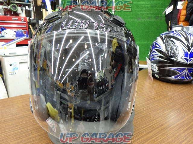 Wakeari Wins Jet Helmet
SHADE
Size unknown, about M-02