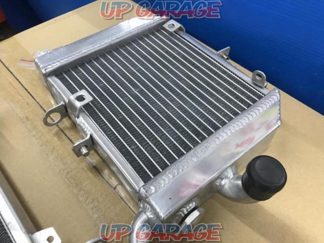 HONDA genuine radiator
(upper + bottom)
RVF400-03