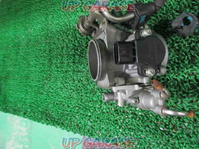 YAMAHA genuine throttle body
XT660R (year etc. unknown)-02