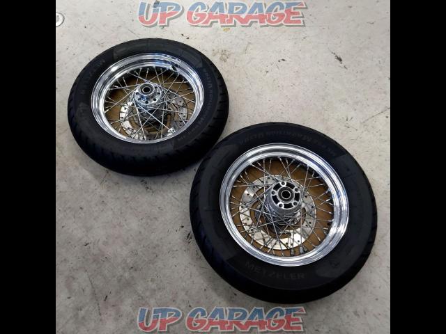 HarleyDavidson
Genuine
Tire wheel set
FLSTN1580 price reduced-05