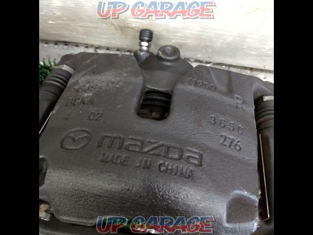 Price down Mazda genuine (MAZDA) MAZDA3/BP series genuine front caliper-02