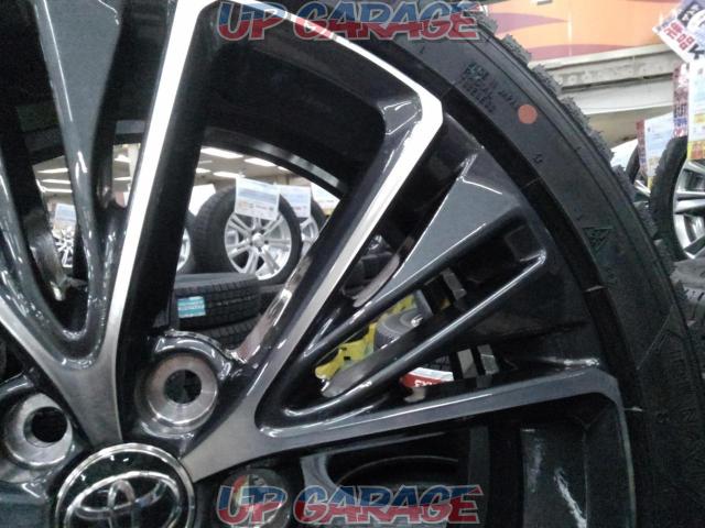 Great price reduction TOYOTA
60 series Prius/Z grade genuine wheels
+
GOODYEAR
ICENAVI8-03