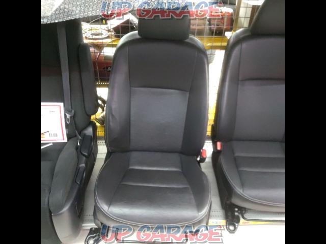 NHP10/Aqua TOYOTA
Black soft leather selection genuine seats
[Price Cuts]-03