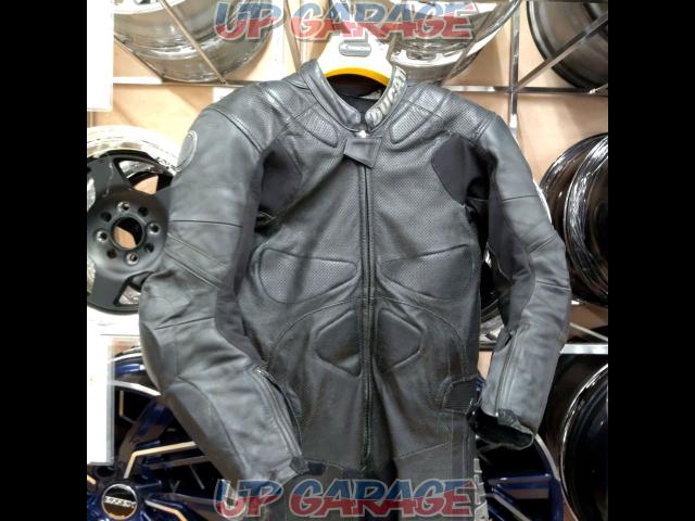 ※We lowered the price※
Size:52DAINESE×DUCATI
Leather racing suit-02