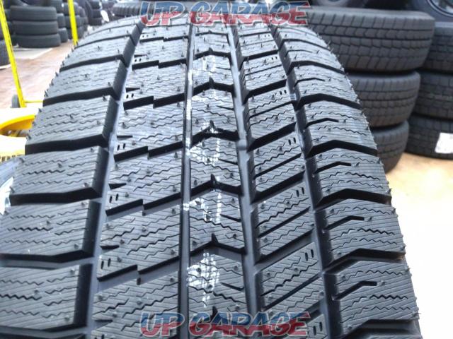Off season special price INTER
MILANO
CLAIRE
GM10
+
GOODYEAR
ICE
NAVI8
[With new tires ]-09