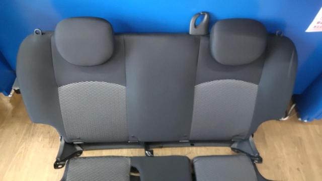 March discount items!!
Nissan genuine
Rear seat
[March]-02