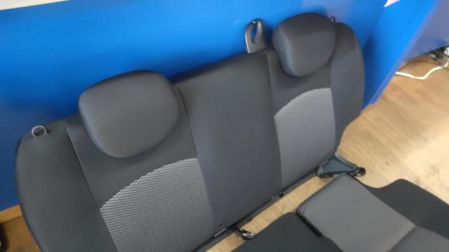 March discount items!!
Nissan genuine
Rear seat
[March]-03
