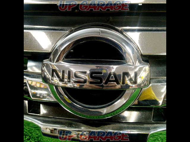 Price reduced C25/Serena/late NISSAN genuine front grill-02