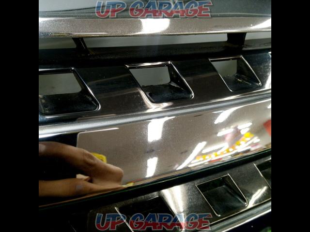 Price reduced C25/Serena/late NISSAN genuine front grill-05