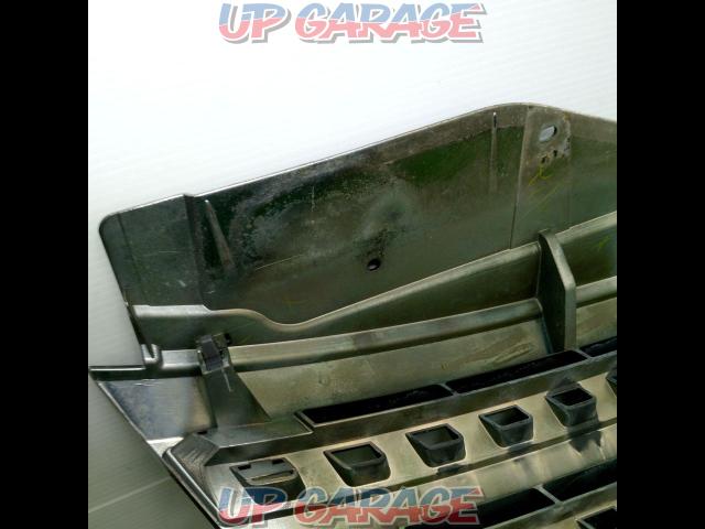 Price reduced C25/Serena/late NISSAN genuine front grill-09