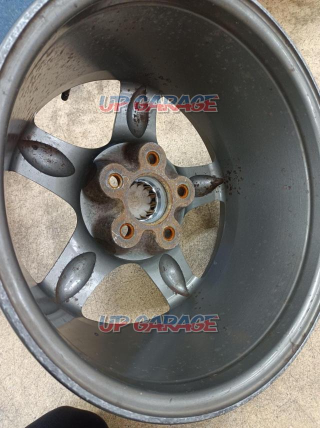 Nissan
BNR32
GT-R genuine
FORGED / forged aluminum wheel
[2]-09