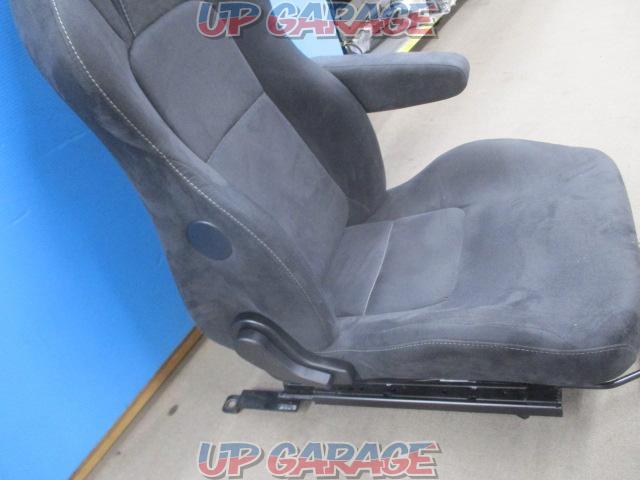 TRD (tea Earl Dee)
Sports seat (for driver's seat)
Hiace/200 series (up to 6th generation)-06