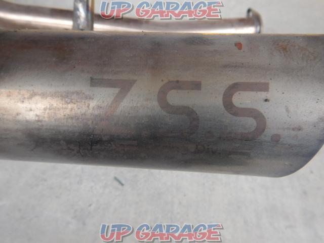 RX2312-1101
Z.C.C.
Two out muffler
[BNR32
GT-R]-04