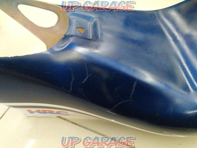 Unknown Manufacturer
Integrated single seat cowl
MC28
NSR250R-03