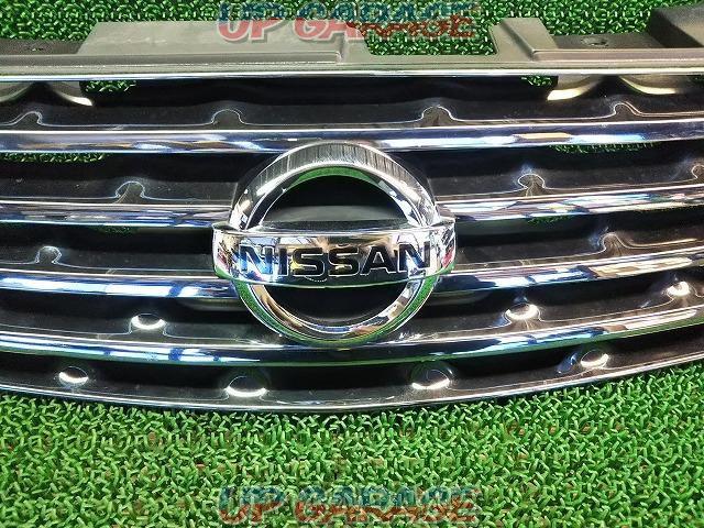 Price reduced! NISSAN
Skyline coupe
V35
Previous period
Genuine
Front grille-03