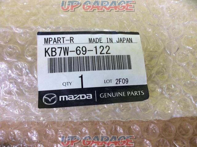 Mazda genuine CX-5
front side turn lamp
Right only
KB7W-69-122-05