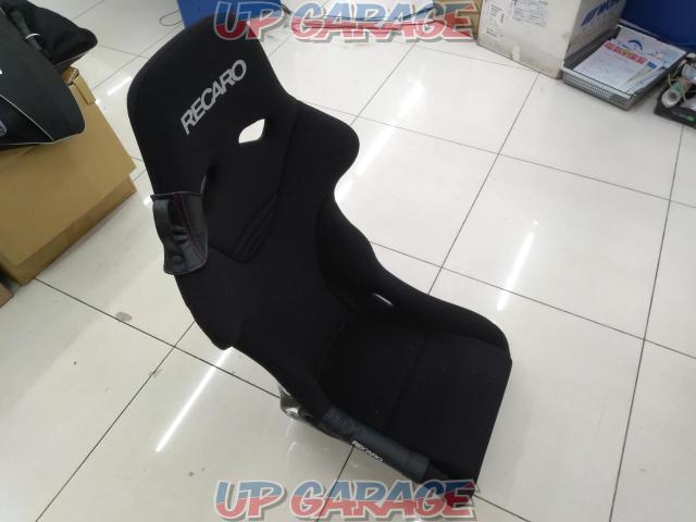 Price reduced!!03
RECARO
RS-GE
BLACK
without
FIA
STICKER
Full bucket seat-02