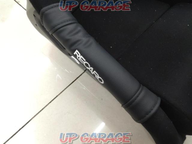 Price reduced!!03
RECARO
RS-GE
BLACK
without
FIA
STICKER
Full bucket seat-05