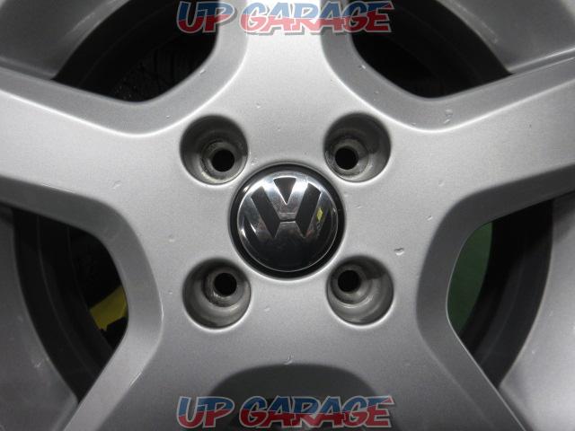 *Volkswagen
UP! Genuine wheel
+
BRIDGESTONE
BLIZZAK
VRX3-02