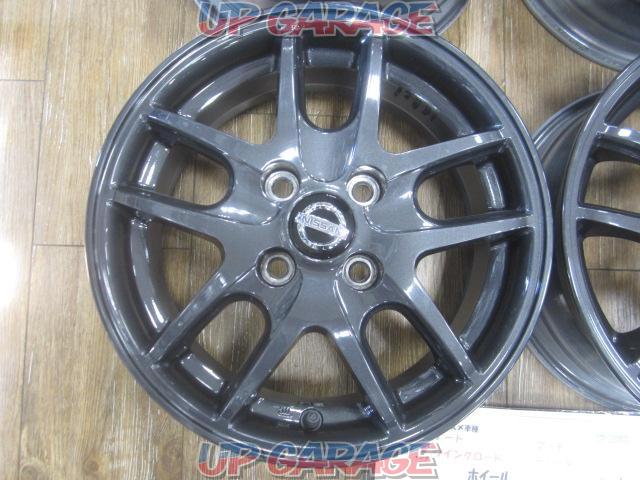 Nissan genuine
Spoke wheels
※ This is the sale of wheel only-02