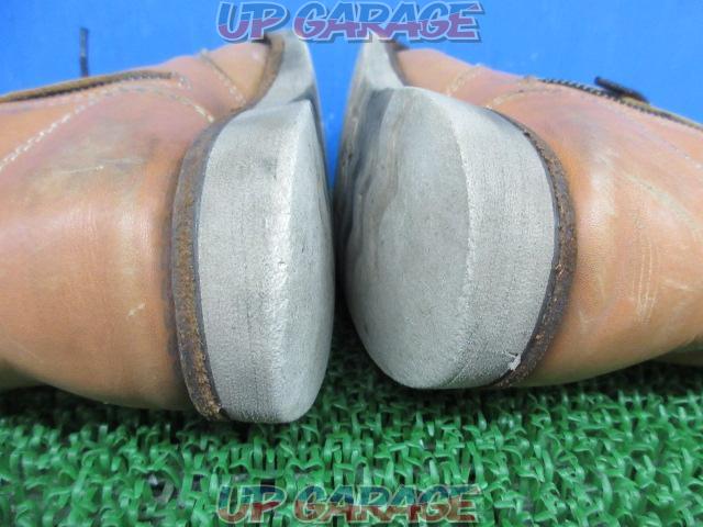 ALPHA leather shoes
Size
JP25 cm
US7
EU40-06