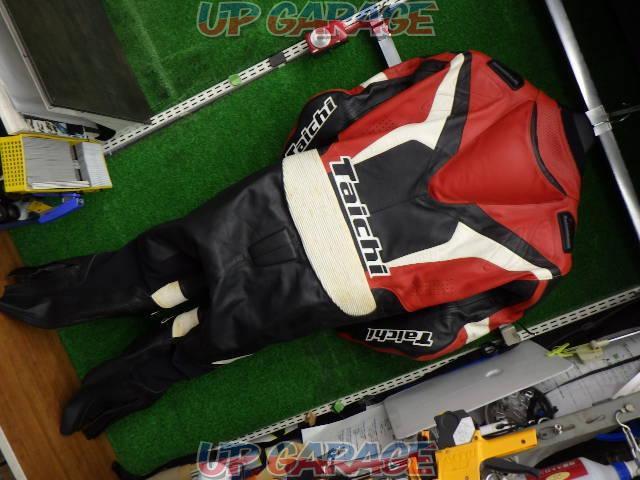 RSTaichi
N-95
Racing suits
Leather jumpsuit
Size 54-09