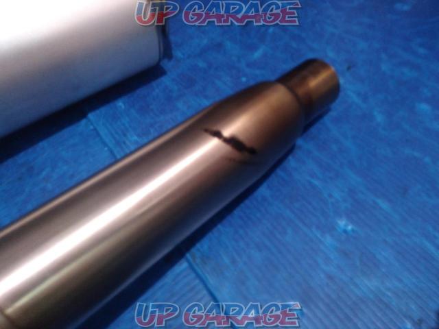 DUCATI
SS1000DS (year unknown)
Genuine
Silencer LR
Stamp: ZDM-A/B31-02