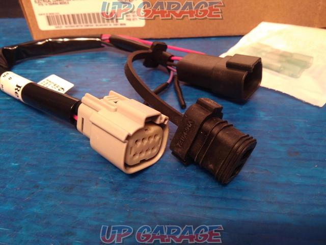 Harley Touring (’14-’16)
Genuine OP
Accessory power extraction harness
69200722-03
