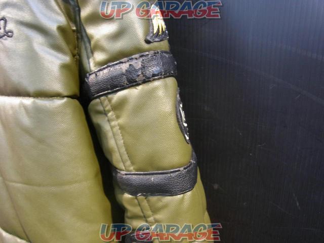 Wakeari
XL size
VonDutch
MOTORS
Winter jacket (synthetic leather part included)
*For autumn/winter-05