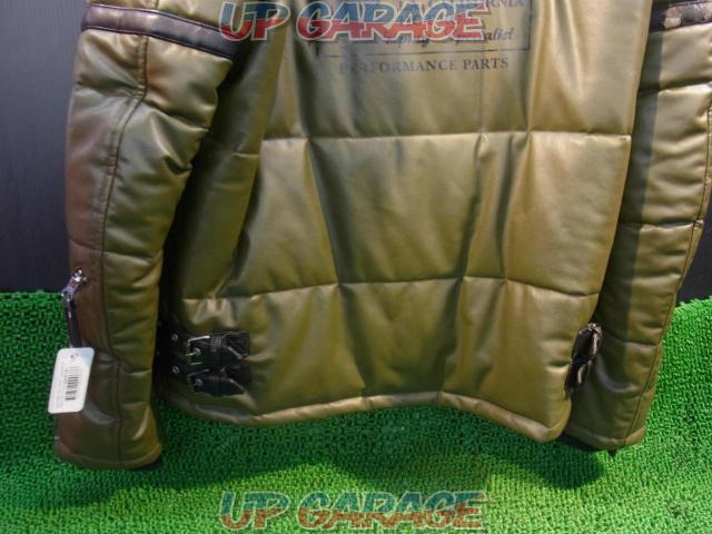 Wakeari
XL size
VonDutch
MOTORS
Winter jacket (synthetic leather part included)
*For autumn/winter-08
