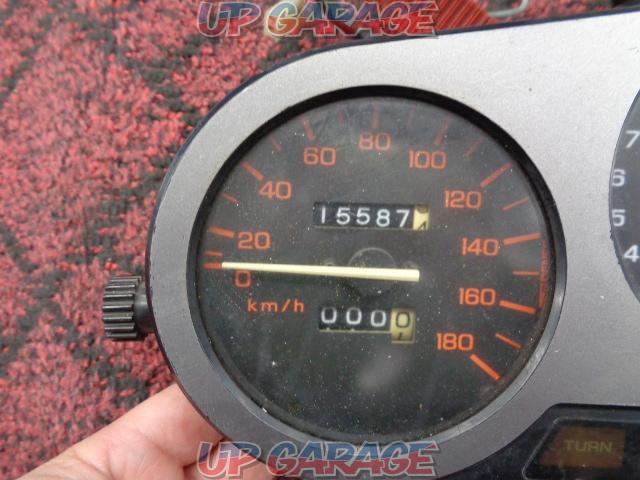 HONDA VTZ250
Genuine meter
For part removing-03