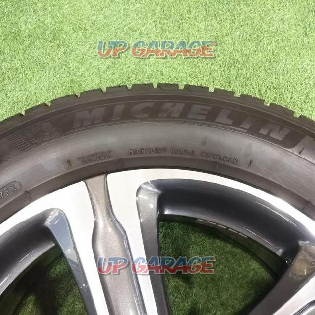 All sold out! Price reduced! Genuine Mercedes-Benz
GLC genuine wheel
+
MICHELIN
X-ICE
SNOW
SUV
235 / 60R18
2020 production-05