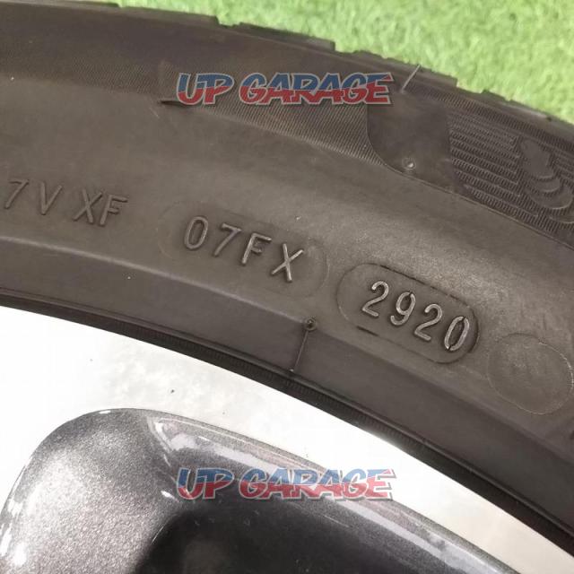 All sold out! Price reduced! Genuine Mercedes-Benz
GLC genuine wheel
+
MICHELIN
X-ICE
SNOW
SUV
235 / 60R18
2020 production-08