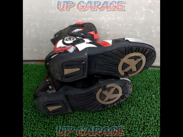 Size 40 (25.0cm)
Xpd
XP5S racing boots-08